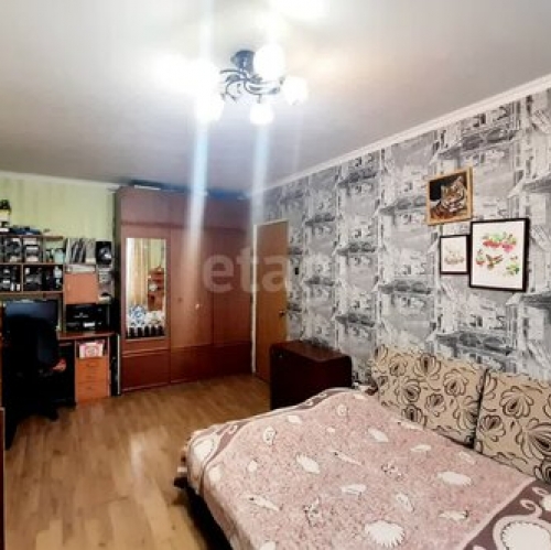 2-комн квартира Киришский район, улица Строителей,  д. 17