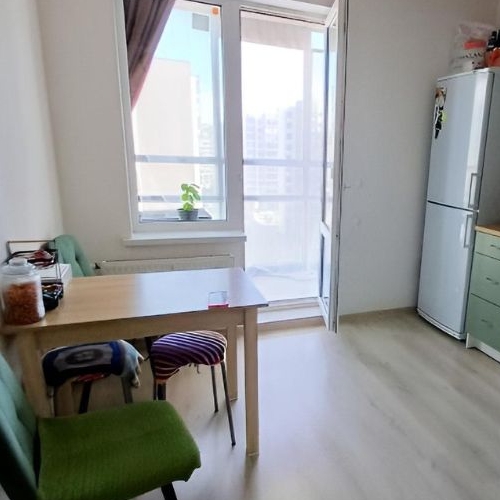 1-комн квартира улица Генерала Кравченко, 8