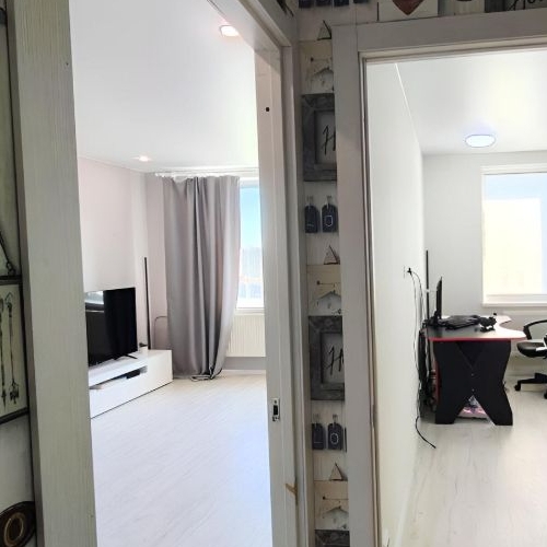 2-комн квартира Мурино, проспект Авиаторов Балтики, 5