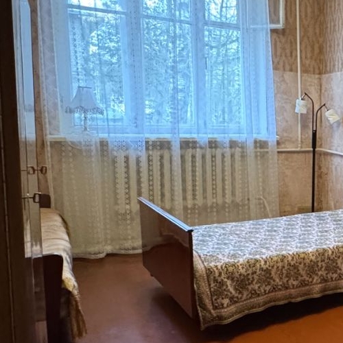 3-комн квартира пос. Лисий Нос, Корженевская улица, 21а