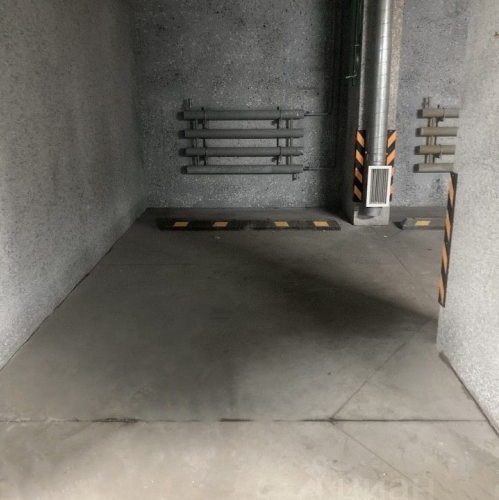 Гараж/парковка Муринское городское поселение, Графская улица,  д. 6 к4