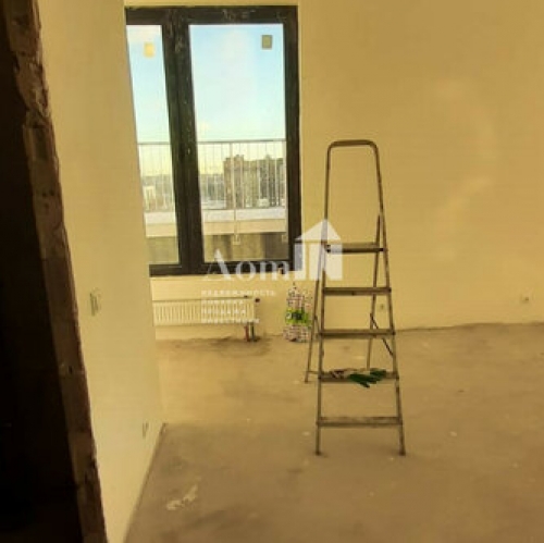 4-комн квартира Маршала Блюхера пр-кт,  д. 3 к2 с1