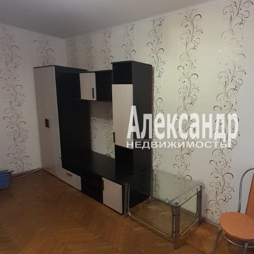 1-комн квартира проспект Славы, 28