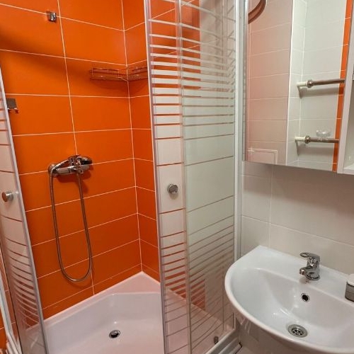 Студия пос. Парголово, проезд Толубеевский, 8к2