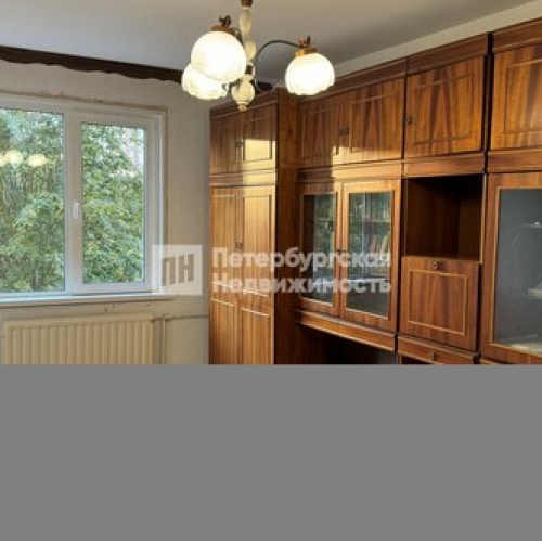 3-комн квартира ул Салова,  д. 62