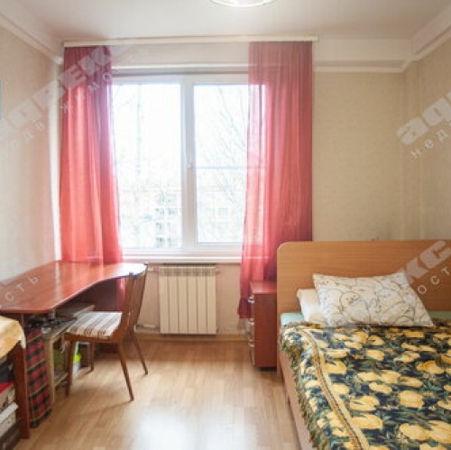 2-комн квартира Колпино г, Павловская ул,  д. 78